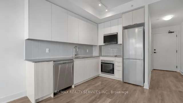 Additional image 9 of 2481 Taunton Rd Unit 603