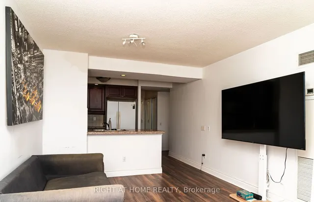 Additional image 6 of 10 Northtown Way Unit 1814