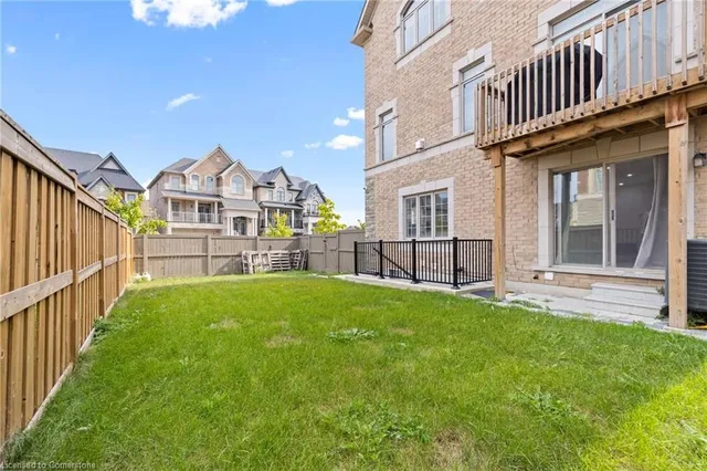 Additional image 31 of 495 Queen Mary Dr