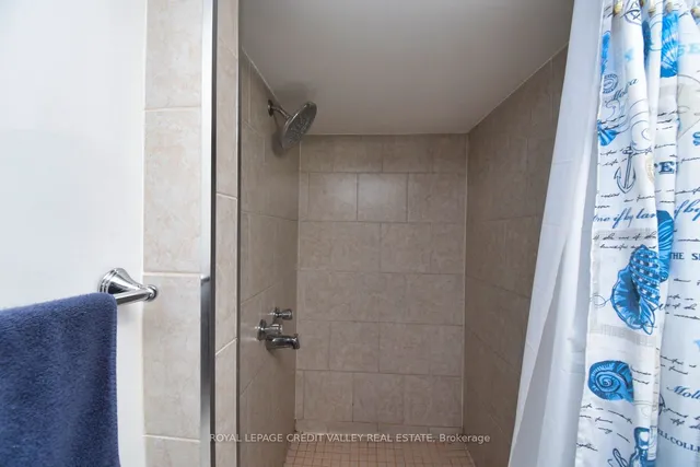 Additional image 24 of 141 Fleetwood Cres Unit 141