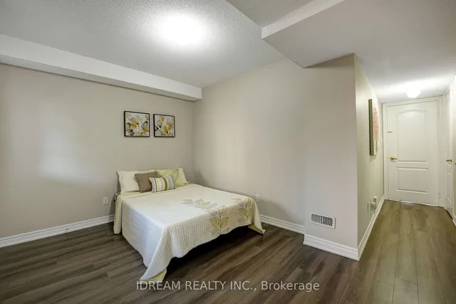 Additional image 9 of 61 Arizona Dr