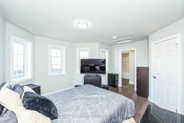 Additional image 25 of 530 Driftcurrent Dr Unit 29