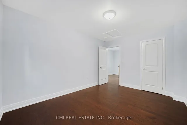 Additional image 23 of 2122 Royal Gala Circ