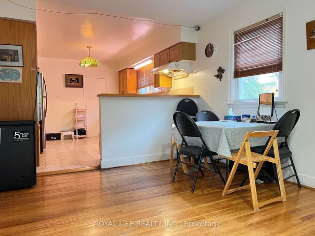 Additional image 7 of 33 Agincourt Dr