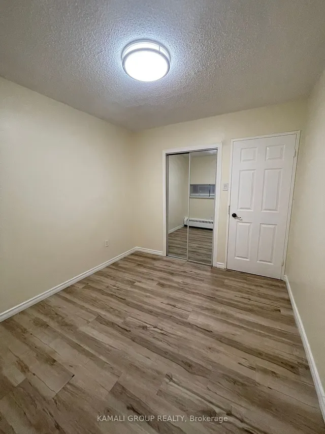 Additional image 14 of 4645 Jane St Unit 727