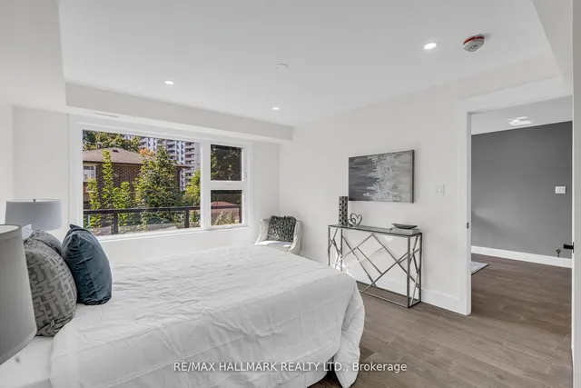 Additional image 22 of 53 Buttonwood Ave