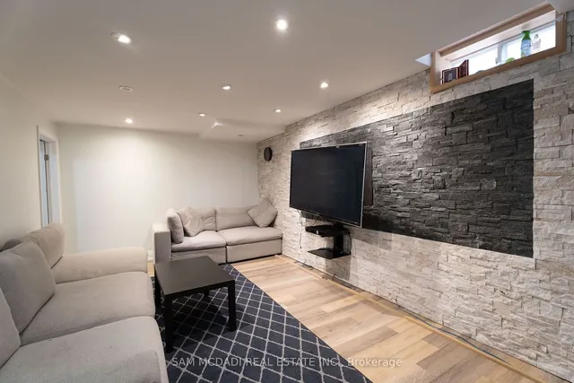 Additional image 24 of 4484 Jenkins Cres