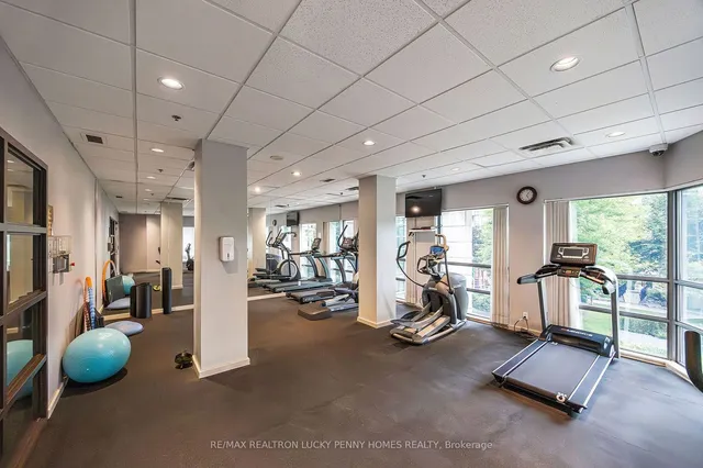 Additional image 24 of 18 Spring Garden Ave Unit 106