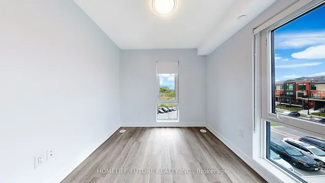 Additional image 16 of 155 Veterans Dr Unit 4