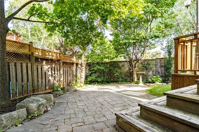 Additional image 39 of 1621 Bayshire Dr