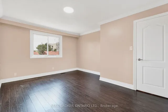 Additional image 17 of 7475 Goreway Dr