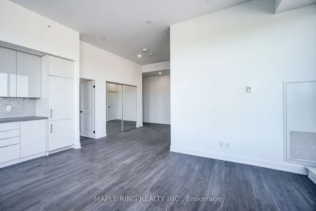 Additional image 7 of 2489 Taunton Rd Unit 212