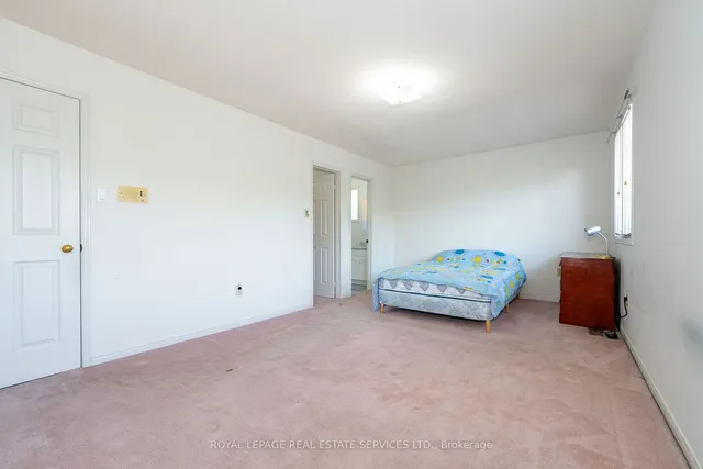 Additional image 29 of 2104 Laurelwood Dr