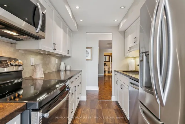 Additional image 16 of 1300 Bloor St Unit 2310