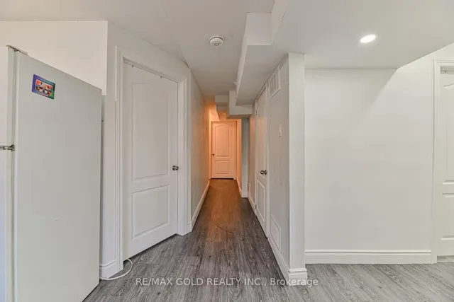 Additional image 30 of 24 Earth Star Tr