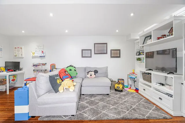 Additional image 29 of 50 Big Moe Cres