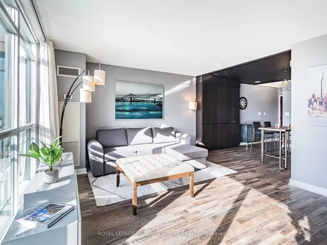 Additional image 12 of 10 Capreol Crt Unit 305