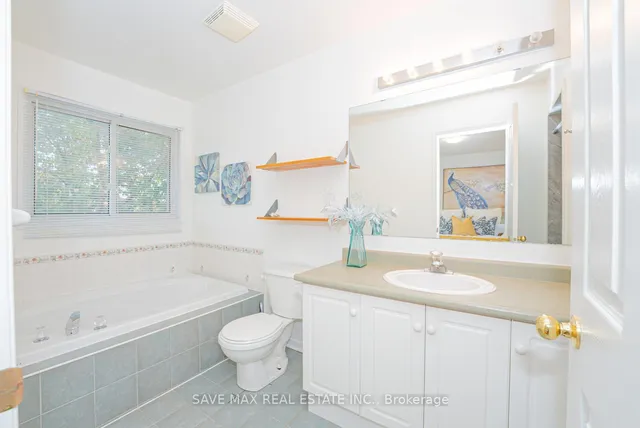 Additional image 30 of 1014 Foxglove Pl