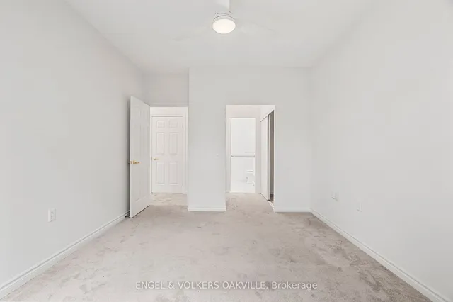 Additional image 11 of 100 Burloak Dr Unit 1104