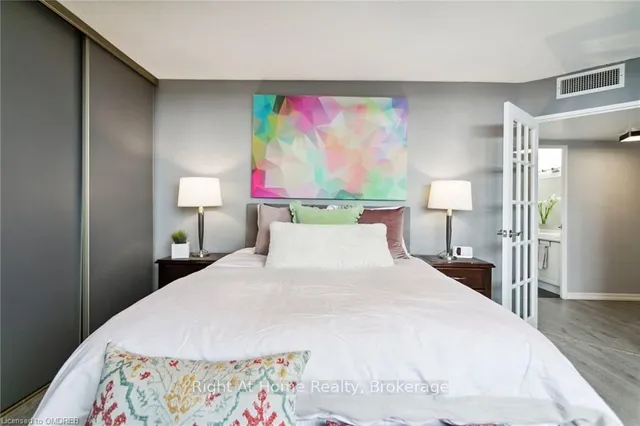 Additional image 33 of 1333 BLOOR St Unit 901