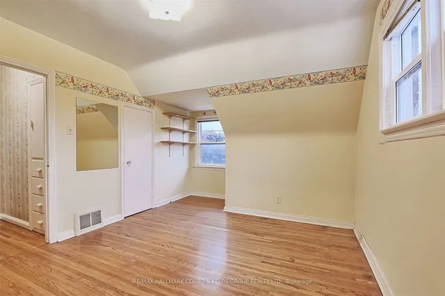 Additional image 25 of 7 Calderon Cres