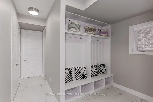 Additional image 37 of 292 Harold Dent Tr