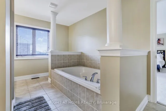 Additional image 29 of 3 Mediterranean Cres