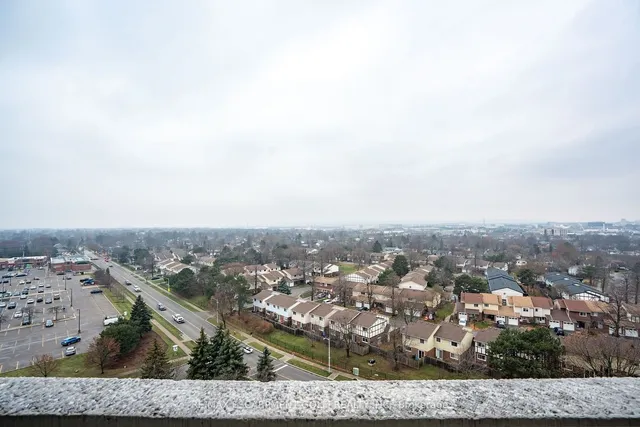 Additional image 31 of 5070 Pinedale Ave Unit 1207