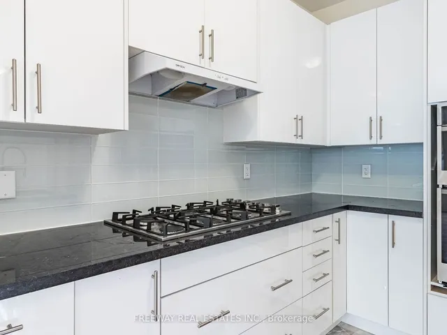 Additional image 16 of 36 Sapwood Cres