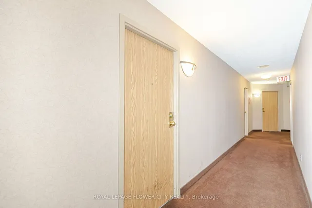 Additional image 4 of 25 Trailwood Dr Unit 304