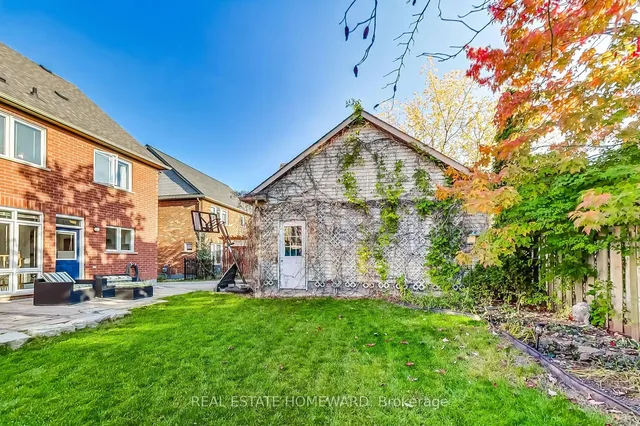 Additional image 39 of 1696 Danthorpe Dr