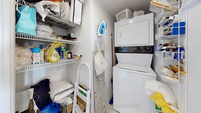 Additional image 20 of 35 Finch Ave Unit 1009