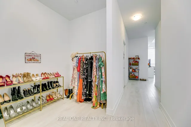 Additional image 12 of 2485 taunton Rd Unit 341