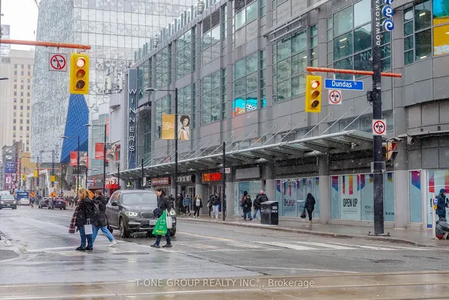 Additional image 31 of 20 Edward St Unit 1712