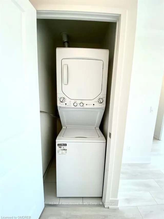 Additional image 16 of 297 OAK WALK Dr Unit 807