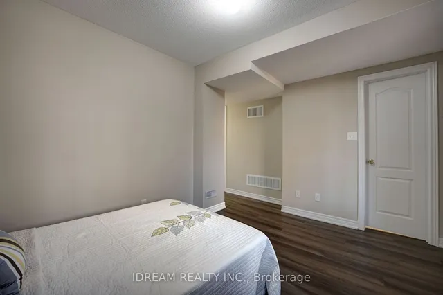 Additional image 10 of 61 Arizona Dr