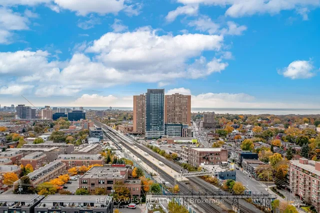 Additional image 40 of 45 Sousa Mendes St Unit 703