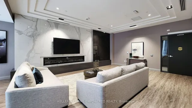 Additional image 32 of 293 The Kingsway Unit 321