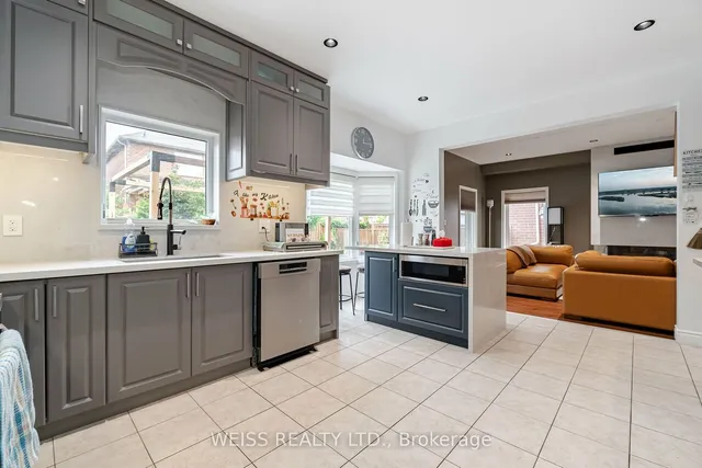 Additional image 6 of 15 Cookview Dr