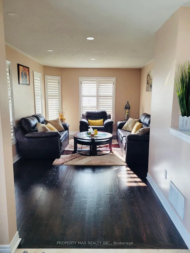 Additional image 9 of 118 Fairhill Ave