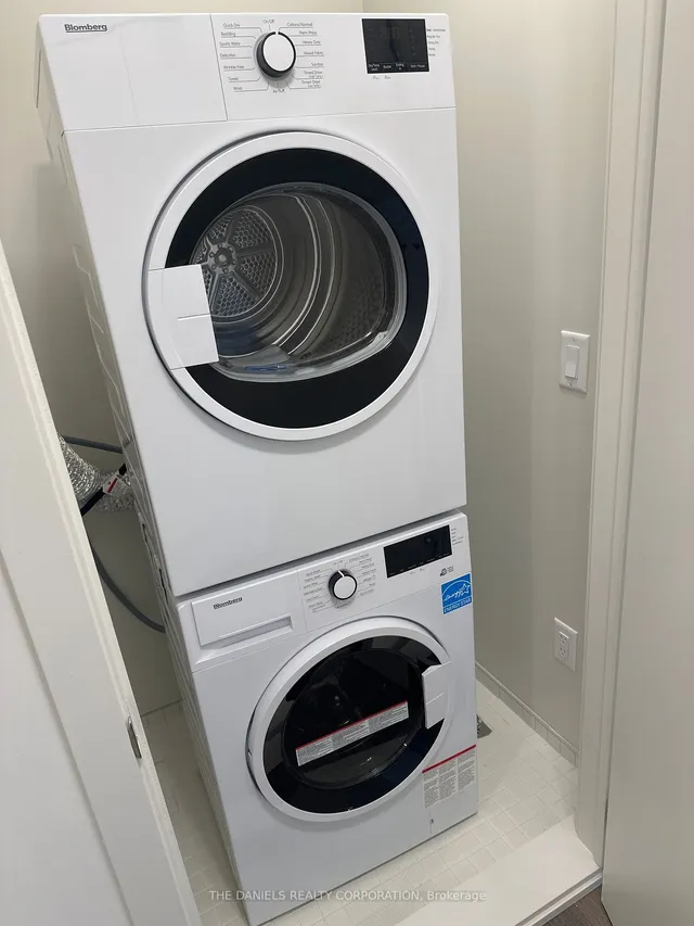 Additional image 9 of 62 Sky Harbour Dr Unit 413