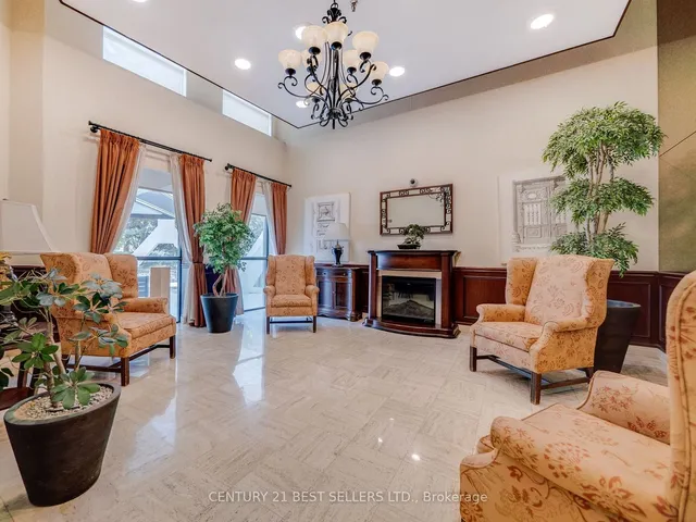 Additional image 5 of 3650 Kaneff Cres Unit 601