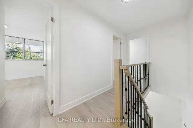 Additional image 20 of 1300 Marlborough Crt Unit 309