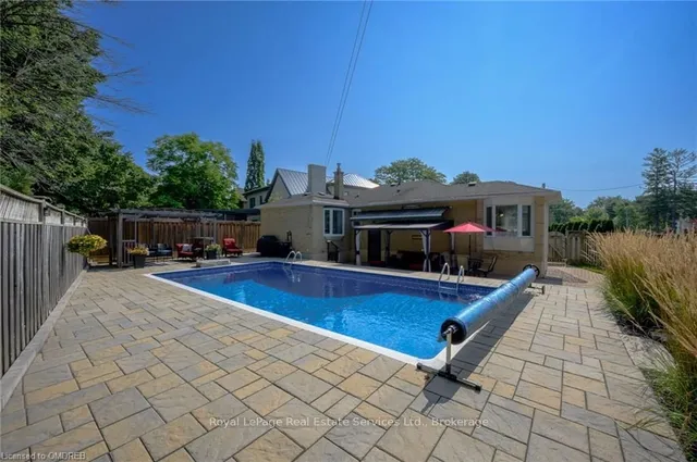 Additional image 26 of 1381 CONSTANCE Dr