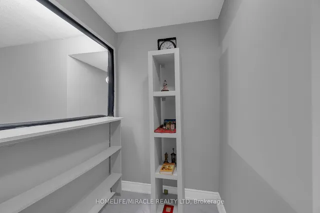 Additional image 19 of 60 Stevenson Rd Unit 302