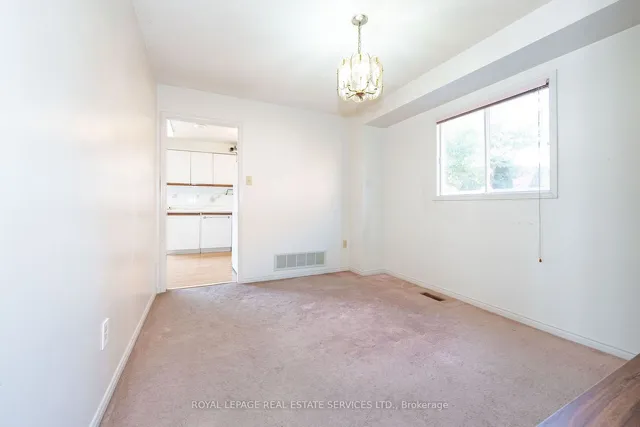 Additional image 23 of 2104 Laurelwood Dr