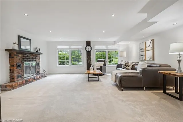 Additional image 13 of 222 Alscot Cres