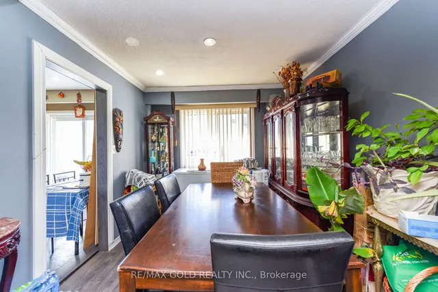 Additional image 10 of 7500 Goreway Dr Unit 35