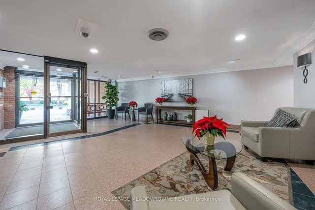 Additional image 30 of 1240 Marlborough Crt Unit 805