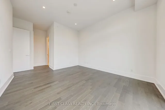 Additional image 17 of 25 Adra Grado Way Unit 520